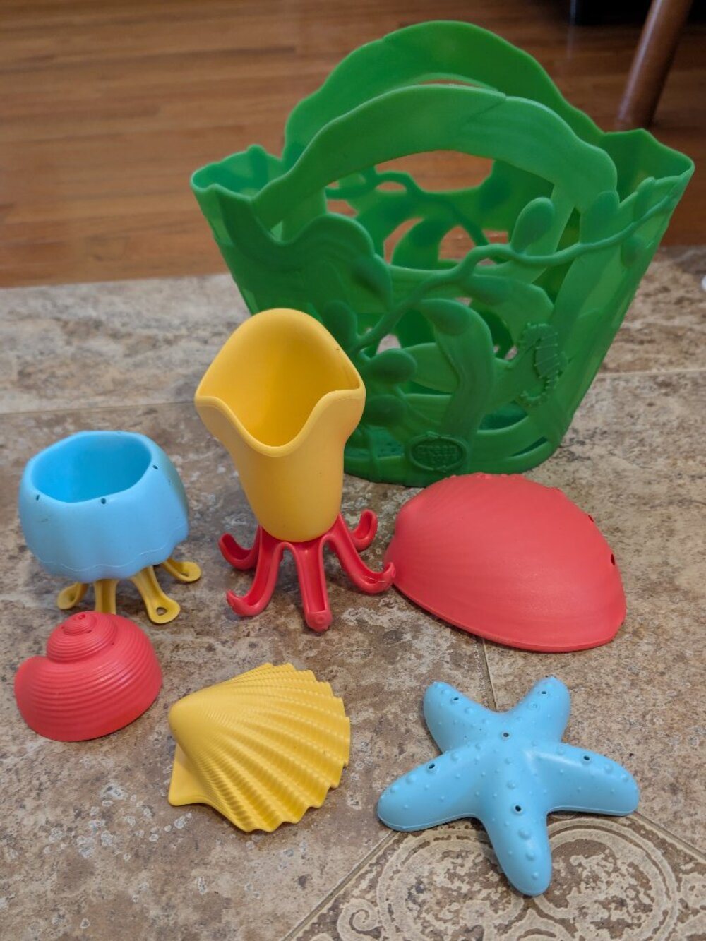 Green Toys Tide Pool Bath Set